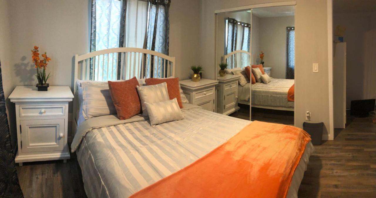 Cozy And Comfy Rooms Near Sofi Stadium, Dtla, Usc, Lax, Hollywood, Beaches Shared Home Habitación en casa particular