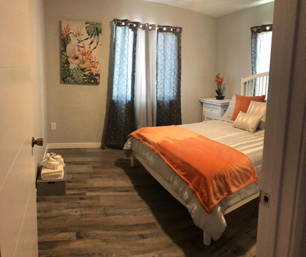 Cozy And Comfy Rooms Near Sofi Stadium, Dtla, Usc, Lax, Hollywood, Beaches Shared Home Habitación en casa particular