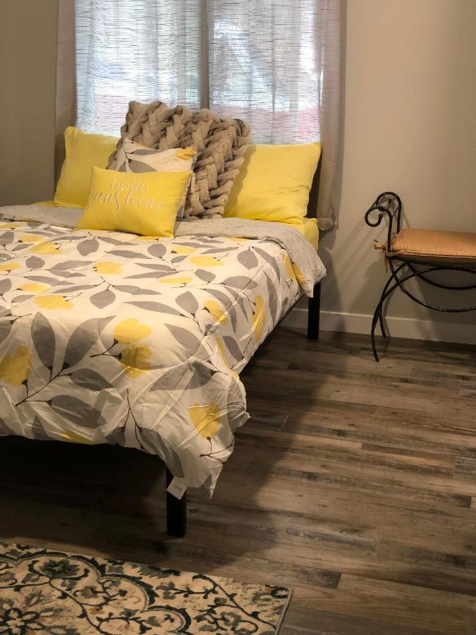 Habitación en casa particular Cozy And Comfy Rooms Near Sofi Stadium, Dtla, Usc, Lax, Hollywood, Beaches Shared Home *